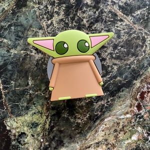 Baby Yoda Pop Socket